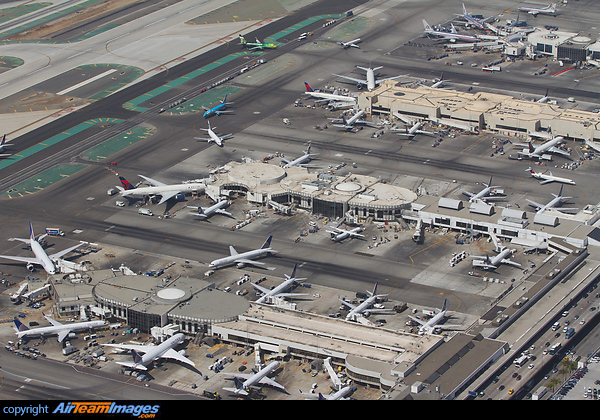 An overview of the United, Delta and American Airlines terminals at Los Angeles Airport. Los Angeles Airport