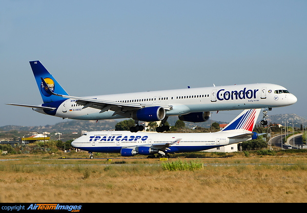 Boeing 757-330 Boeing 757-330