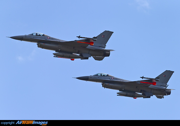 General Dynamics F-16AM Falcon General Dynamics F-16AM Falcon