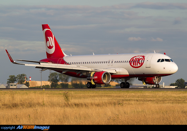 Airbus A320-214 Airbus A320-214