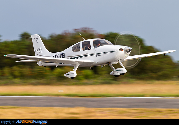 Cirrus SR-22 Cirrus SR-22