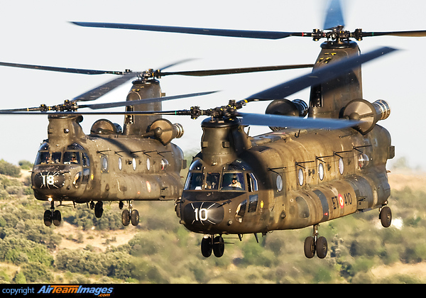 Boeing CH-47D Chinook Boeing CH-47D Chinook