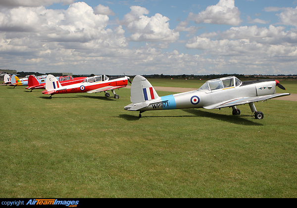 Rod Brown's WP971 (G-ATHD)in CFS colours heads the line-up at the Duxford Chipfest DHC-1 Chipmunk Mk22