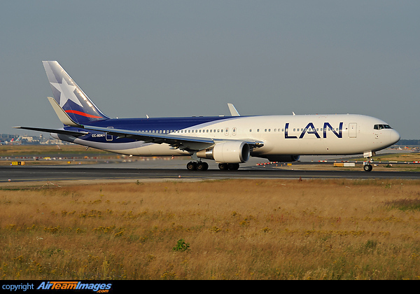 Boeing 767-316/ER Boeing 767-316/ER