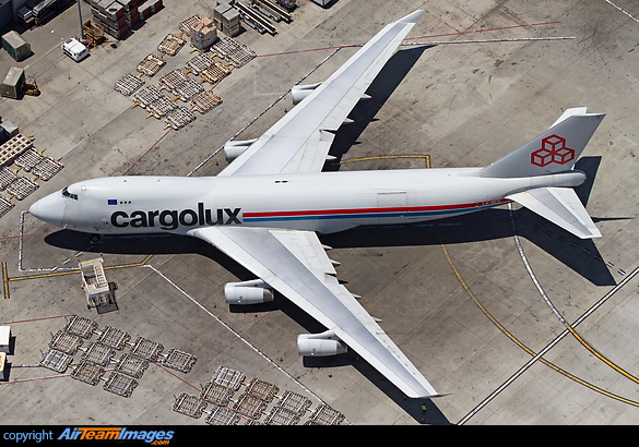Boeing 747-4R7F/SCD Boeing 747-4R7F/SCD