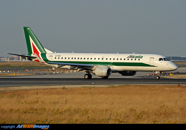 Embraer ERJ-190LR Embraer ERJ-190LR