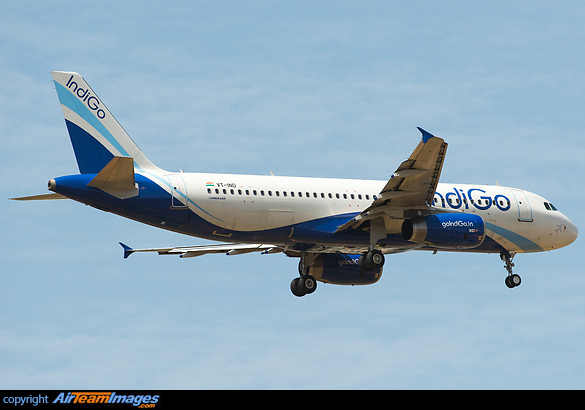 Airbus A320-232 Airbus A320-232