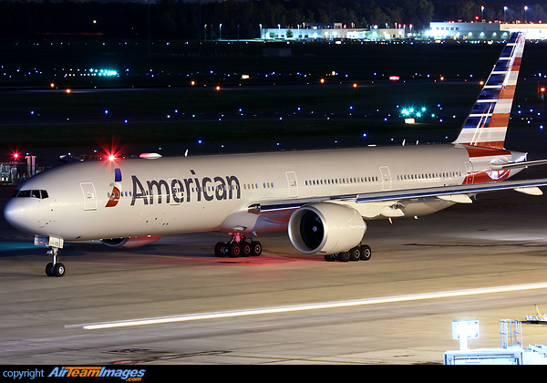 Boeing 777-323/ER Boeing 777-323/ER