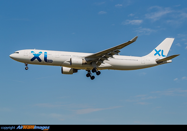 Airbus A330-322 Airbus A330-322
