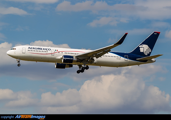 Boeing 767-3Y0/ER Boeing 767-3Y0/ER