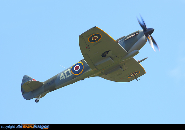 Supermarine Spitfire LF16E is the BBMF latest aircraft flown this year for the first time in 58yrs
TE311/4D-V Supermarine Spitfire LF16E