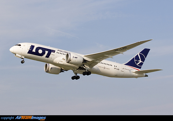 Boeing 787-8 Dreamliner Boeing 787-8 Dreamliner