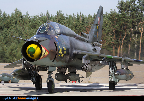 Sukhoi Su-22M4 Sukhoi Su-22M4