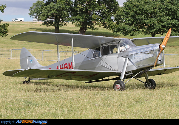 DH-87B Hornet Moth DH-87B Hornet Moth