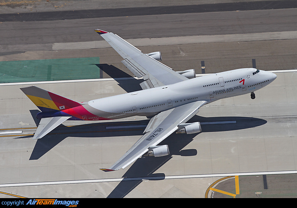 Boeing 747-48E Boeing 747-48E