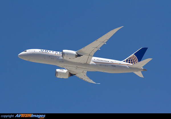 Boeing 787-8 Dreamliner Boeing 787-8 Dreamliner