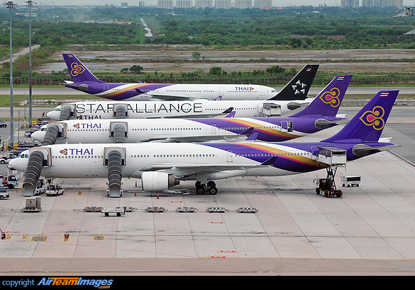 Airbus A330-322 Airbus A330-322