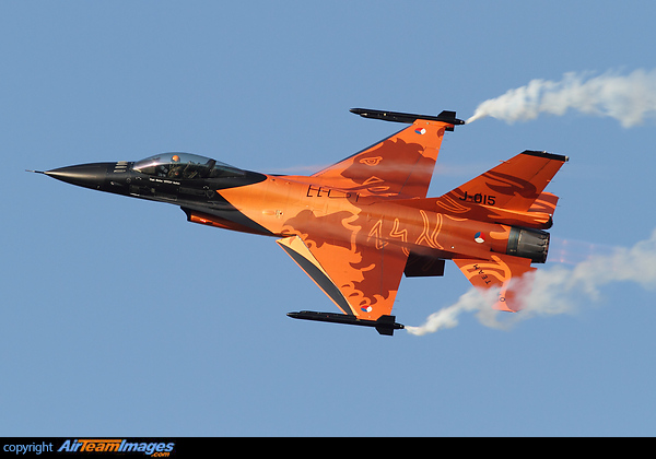 F-16AM Fighting Falcon F-16AM Fighting Falcon