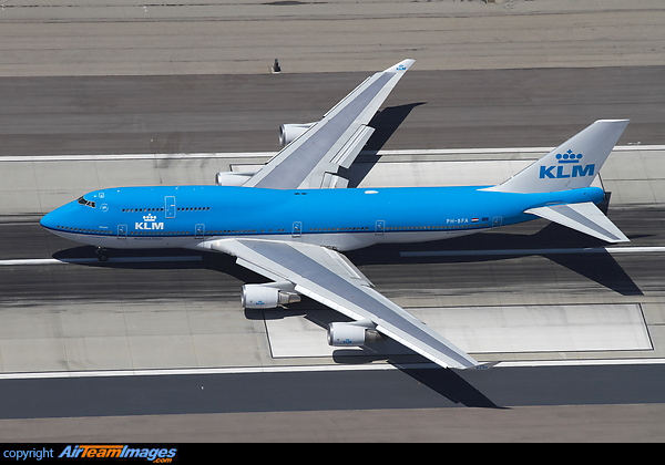 Boeing 747-406 Boeing 747-406