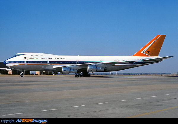 Boeing 747-244B Boeing 747-244B