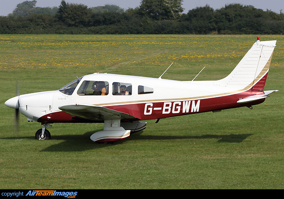 Piper PA-28-181 Archer II Piper PA-28-181 Archer II
