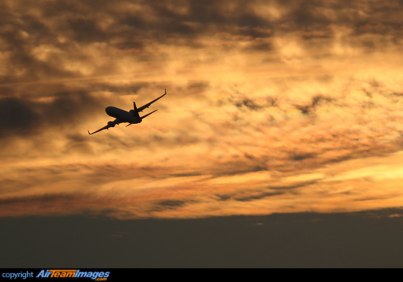 Boeing 737-8AS Boeing 737-8AS