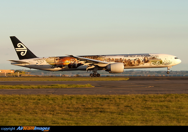 Landed on 23L. Boeing 777-319/ER