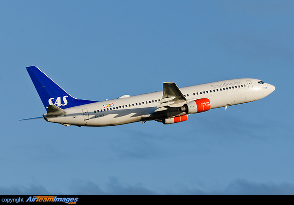 Boeing 737-883 Boeing 737-883