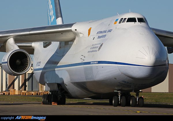Antonov An-124-100M-150 Ruslan Antonov An-124-100M-150 Ruslan