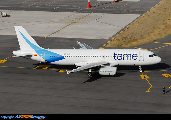 Airbus A320-233 Airbus A320-233