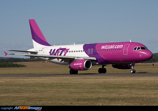 Airbus A320-232 Airbus A320-232