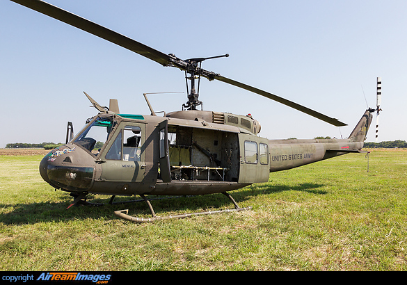 Bell UH-1H Iroquois Bell UH-1H Iroquois