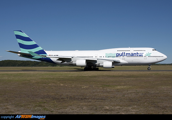 Boeing 747-412 Boeing 747-412