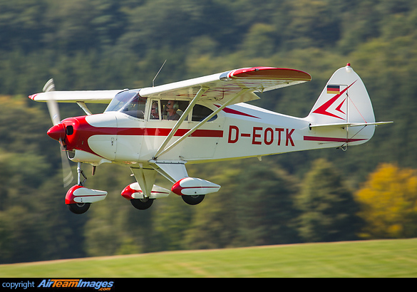 Piper PA-22-150 Tri-Pacer Piper PA-22-150 Tri-Pacer