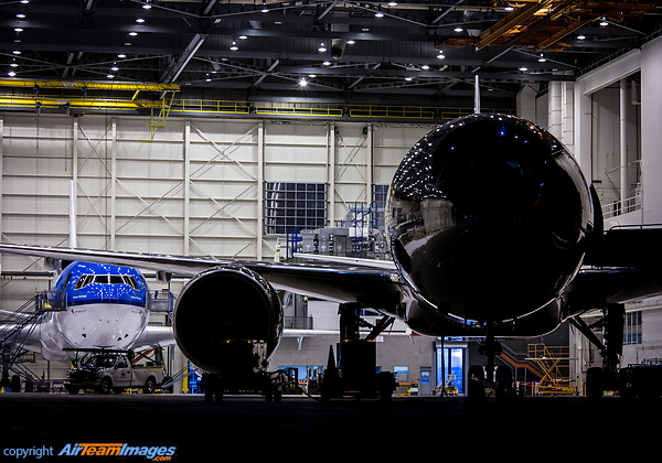 Boeing 777-3DZ/ER Boeing 777-3DZ/ER