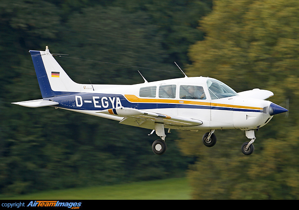 Beechcraft C23 Sundowner Beechcraft C23 Sundowner