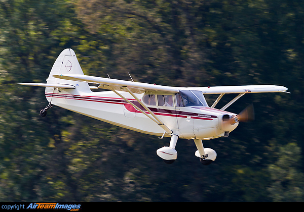 Stinson 108-1 Voyager Stinson 108-1 Voyager