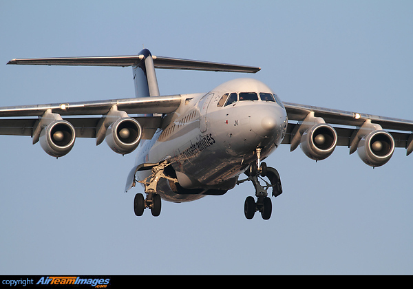 British Aerospace Avro RJ85 British Aerospace Avro RJ85