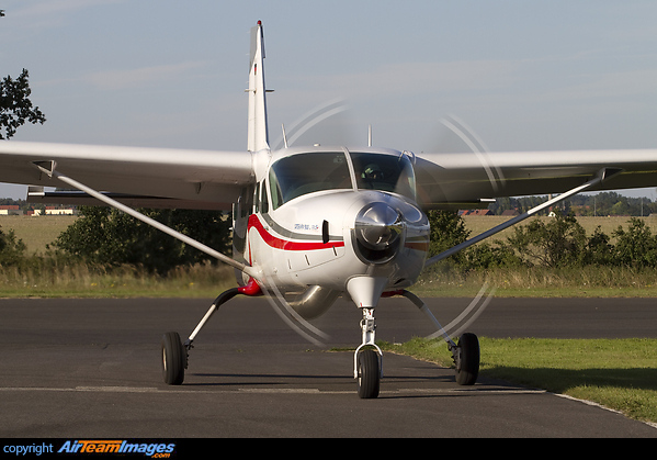 Cessna 208B Grand Caravan Cessna 208B Grand Caravan