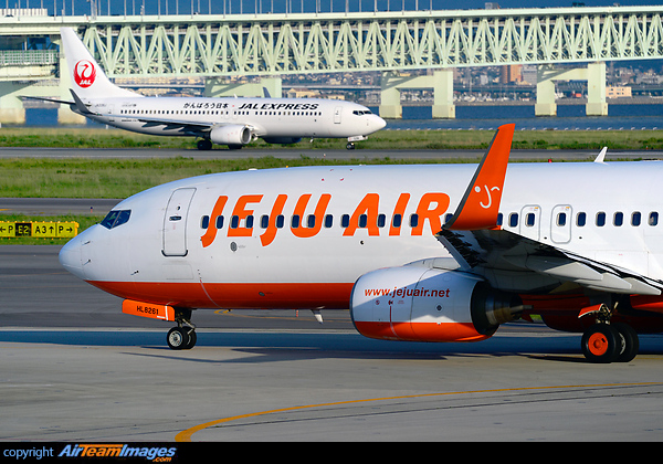 Boeing 737-8BK Boeing 737-8BK