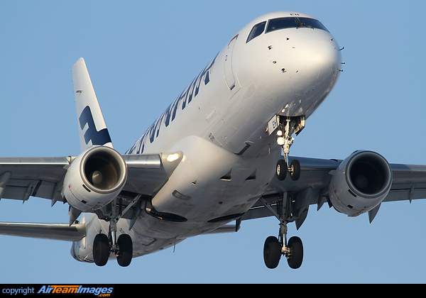Embraer ERJ-170LR Embraer ERJ-170LR