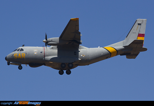CASA CN-235-100M CASA CN-235-100M