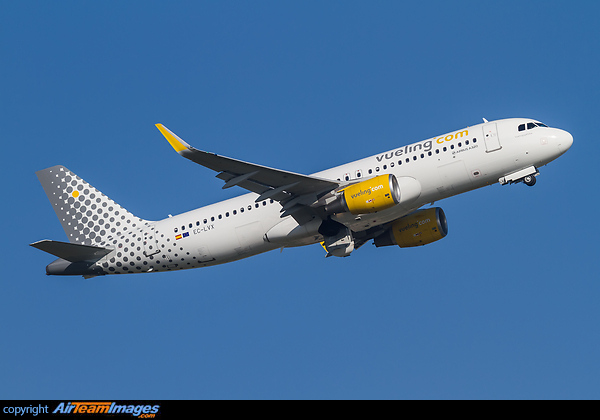 Airbus A320-214 Airbus A320-214
