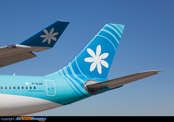 Airbus A340-313X Airbus A340-313X
