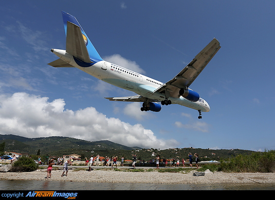 Boeing 757-28A Boeing 757-28A