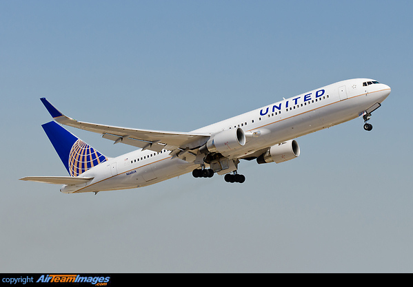 Boeing 767-322/ER Boeing 767-322/ER