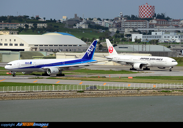 Boeing 777-281/ER Boeing 777-281/ER