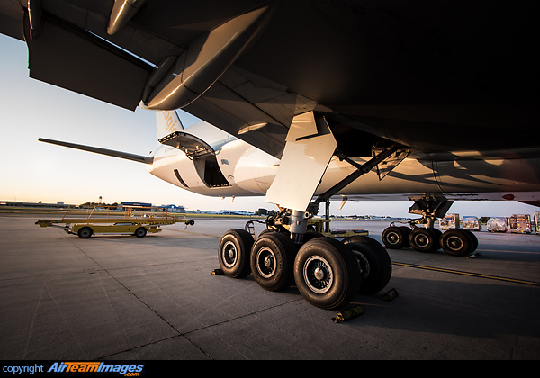 Boeing 777-FZN Boeing 777-FZN