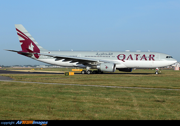Airbus A330-203 Airbus A330-203