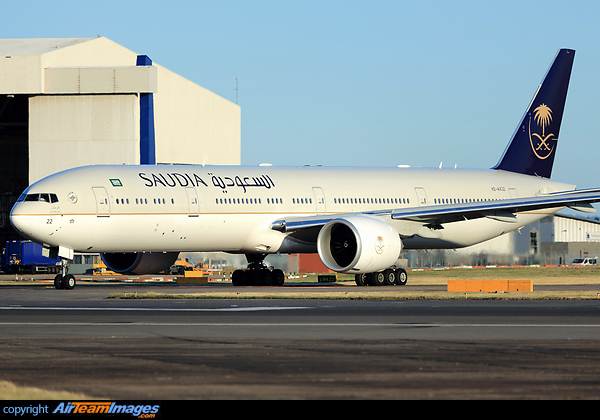 Boeing 777-368/ER Boeing 777-368/ER